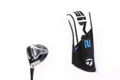 TaylorMade SIM 2 Ti 3 Wood Left Handed 15* 43 In Fujikura Graphite Shaft Regular