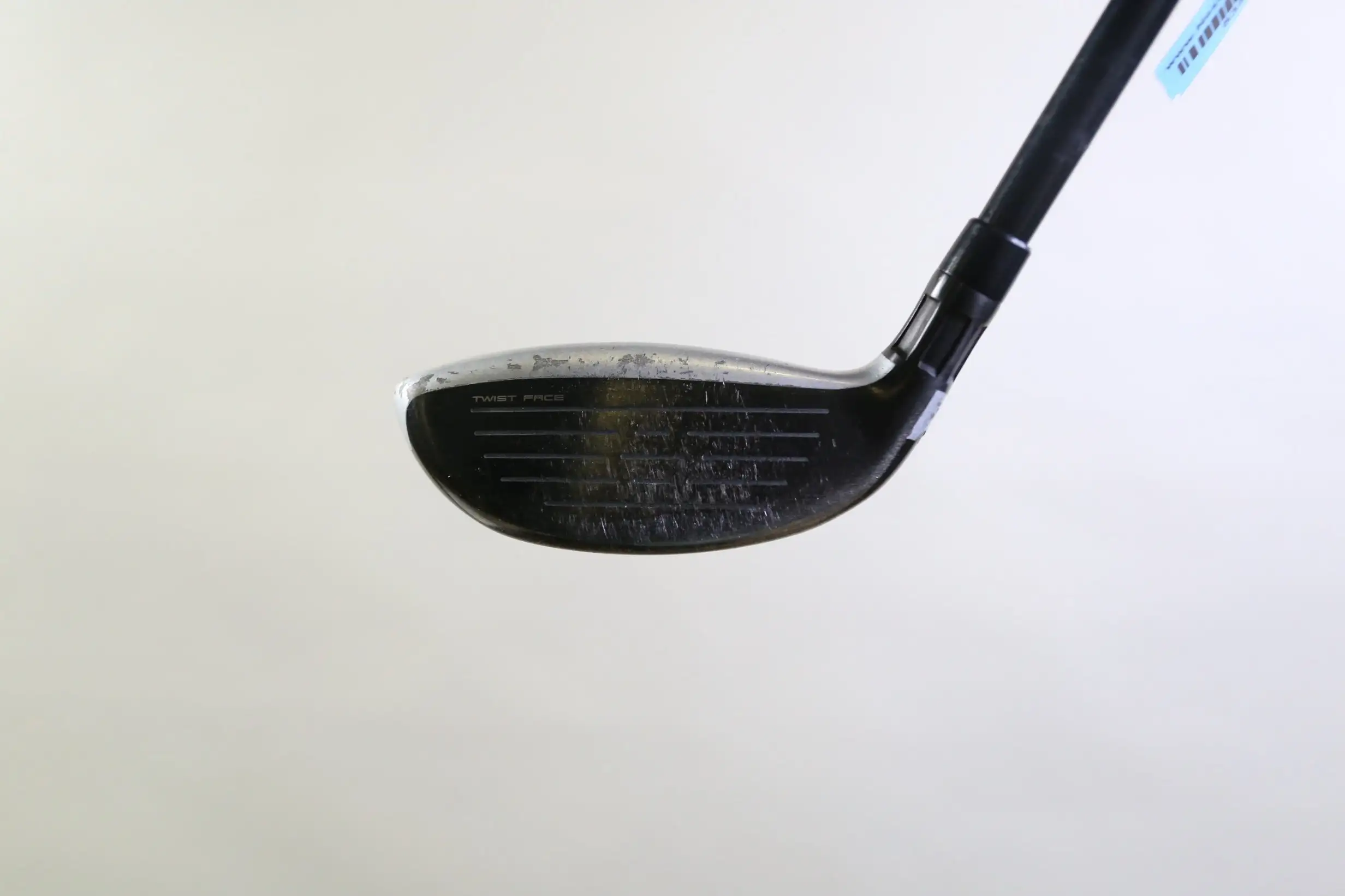 TaylorMade M6 4 Hybrid 22* RH 39.5 In Fujikura Atmos Graphite Shaft Senior Flex - Image 6