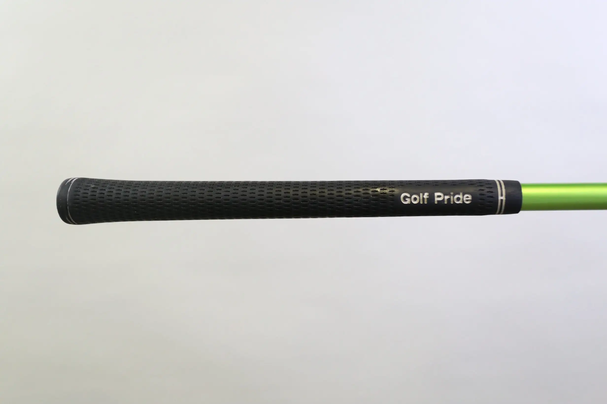 TaylorMade R11 Driver - Right-Handed - 9 Degrees - Stiff Flex - Image 9