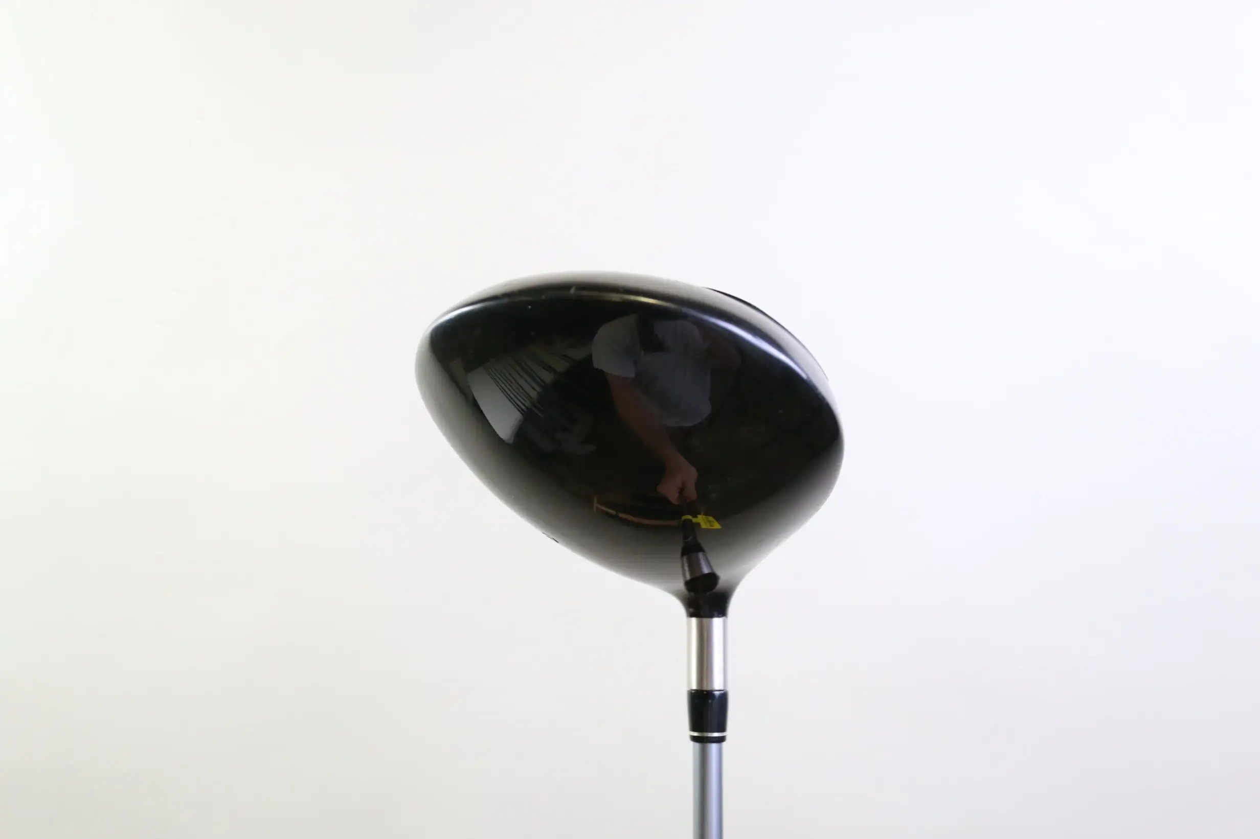 TaylorMade R580 XD Driver - Right-Handed - 9.5 Degrees - Stiff Flex - Image 4