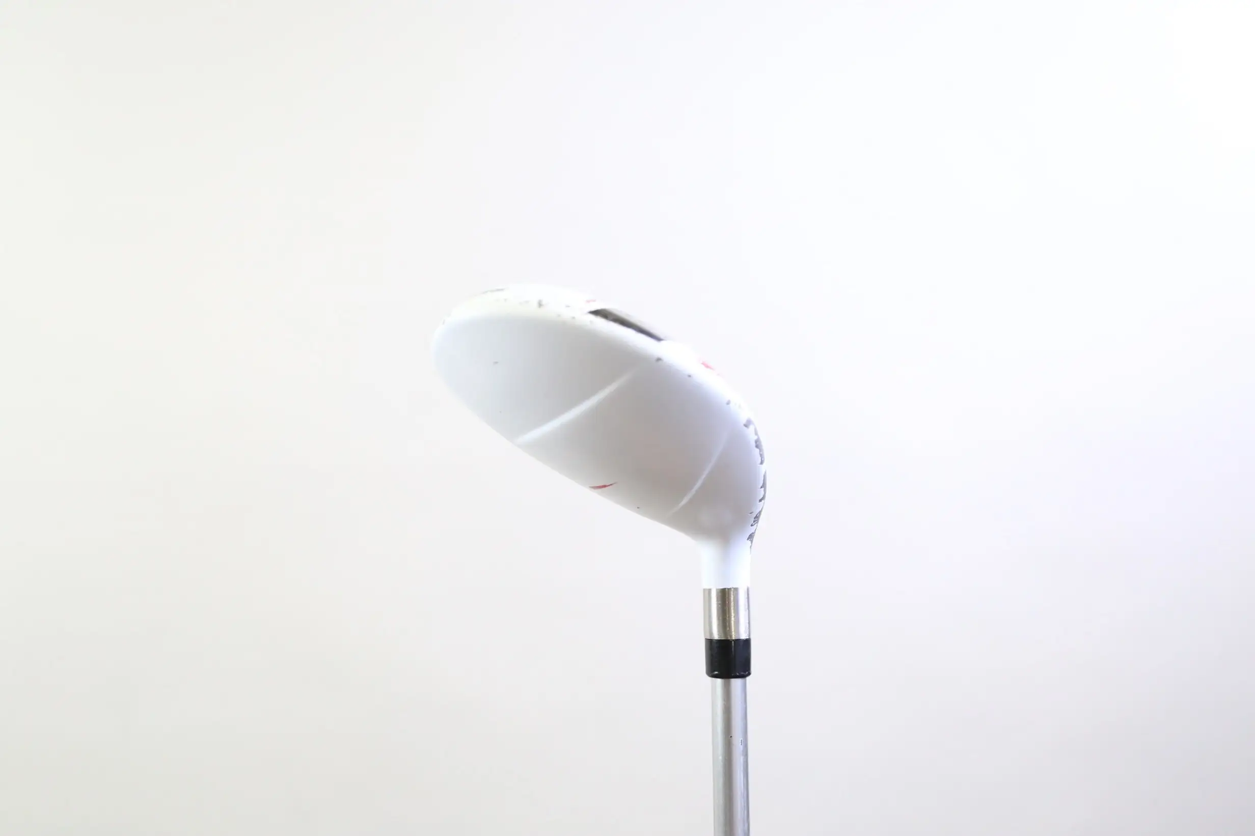 TaylorMade AeroBurner Rescue 4 Hybrid 22* RH 39 In REAX Graphite Ladies Flex - Image 4