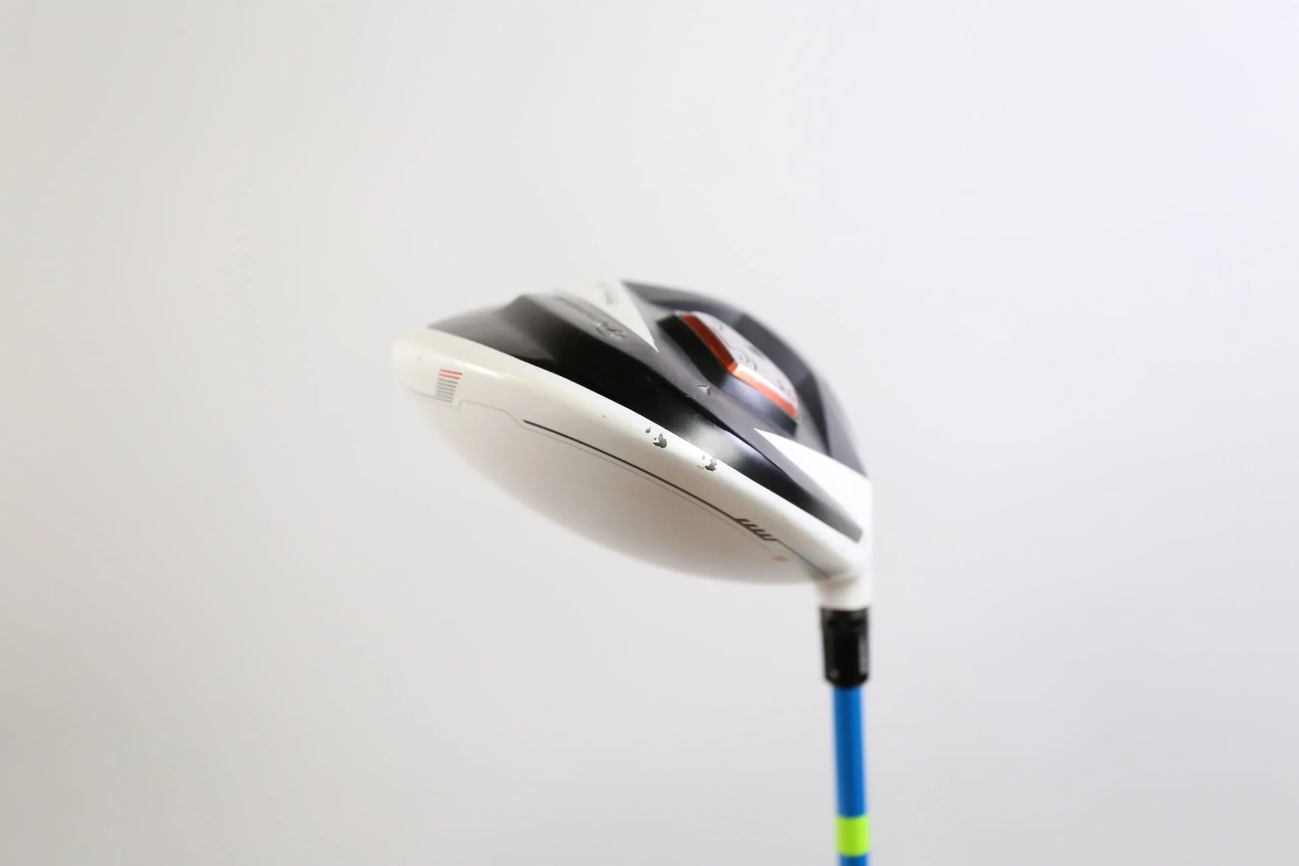 TaylorMade R11-S Driver - Right-Handed - 9 Degrees - Stiff Flex - Image 2