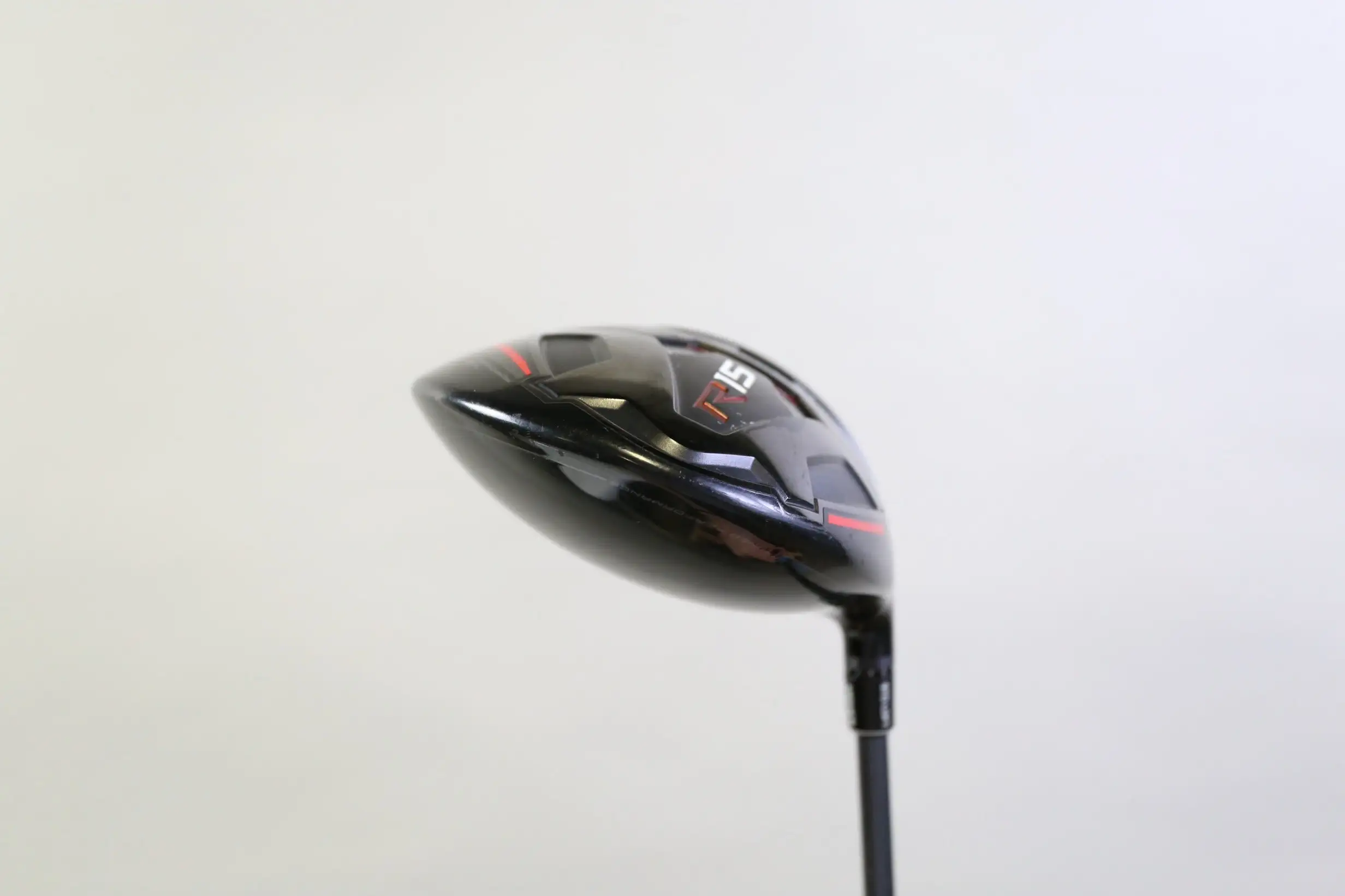 TaylorMade R15 Black Driver - Right-Handed - 10.5 Degrees - Stiff Flex - Image 2