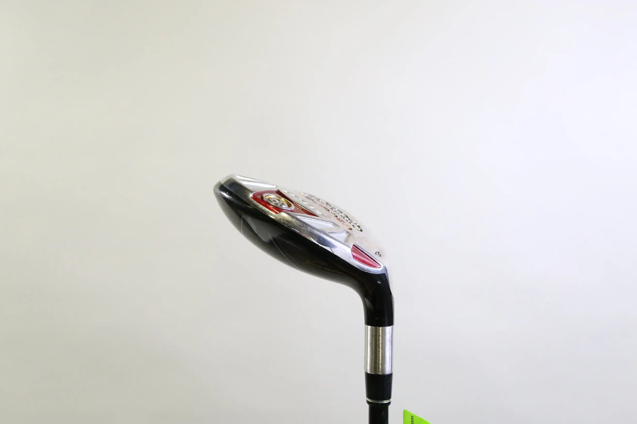 TaylorMade Burner Rescue 4 Hybrid 22* RH 40 In REAX Graphite Stiff Flex - Image 3