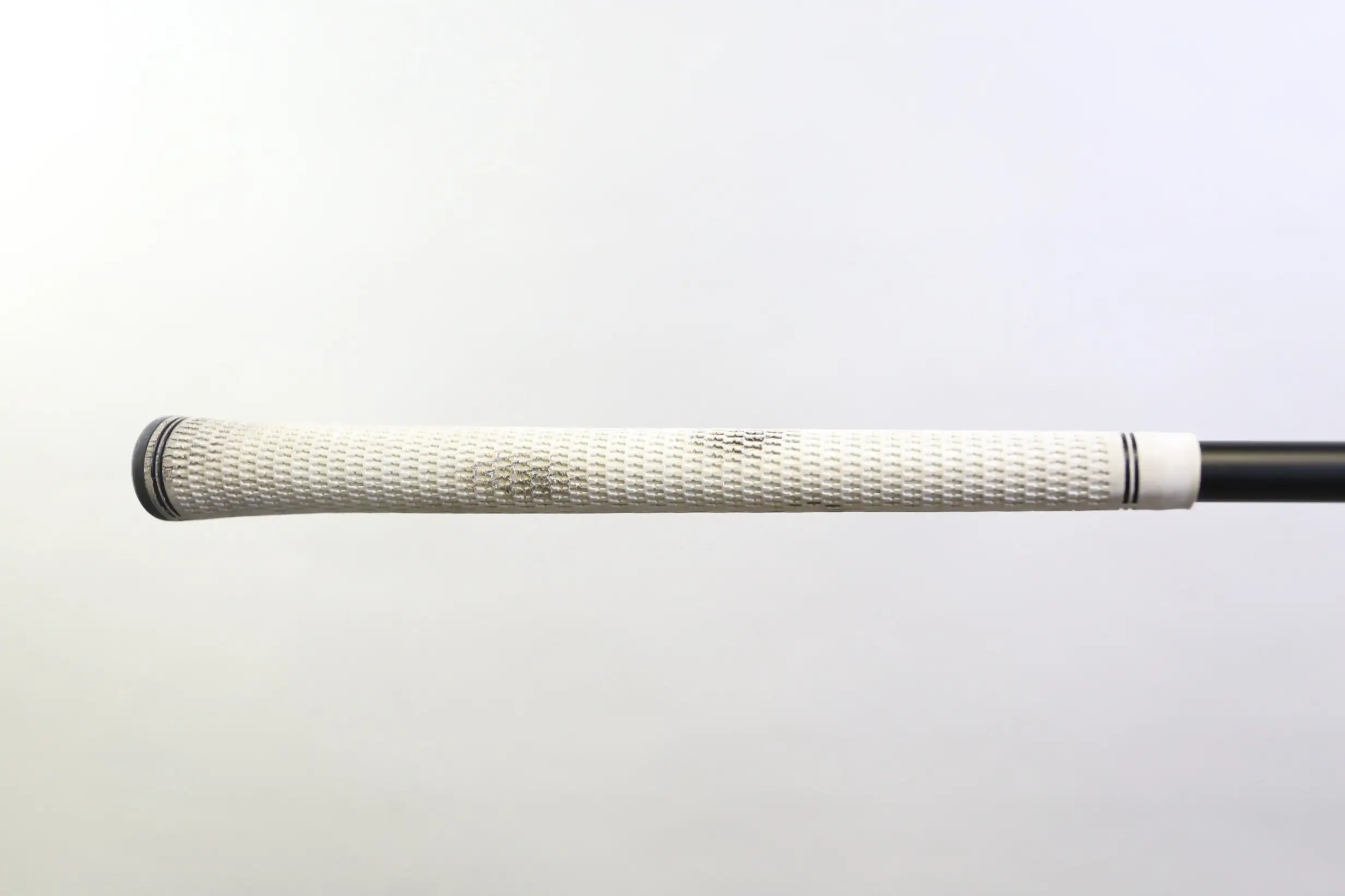 TaylorMade R11 Driver - Right-Handed - 9 Degrees - Stiff Flex - Image 9